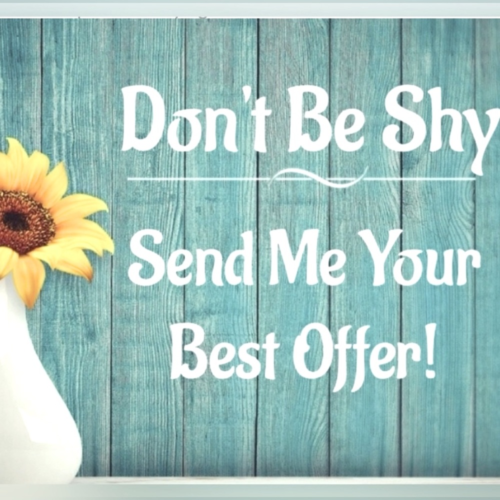 OFFERS WELCOMED!! 🛍️